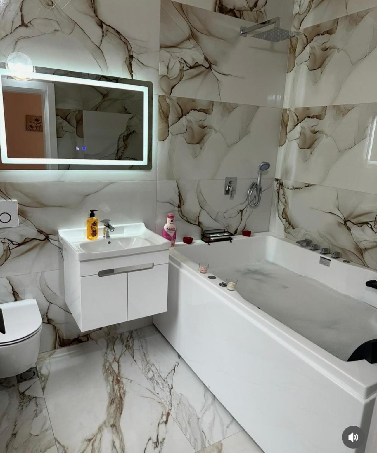 Qyteza Guest House & Camping Shkoder Exterior photo