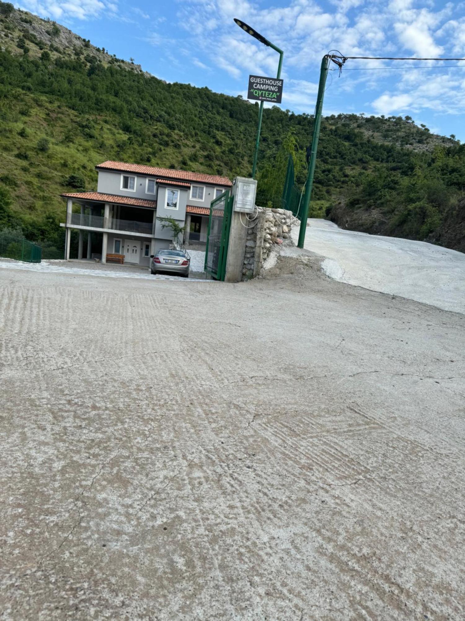 Qyteza Guest House & Camping Shkoder Exterior photo